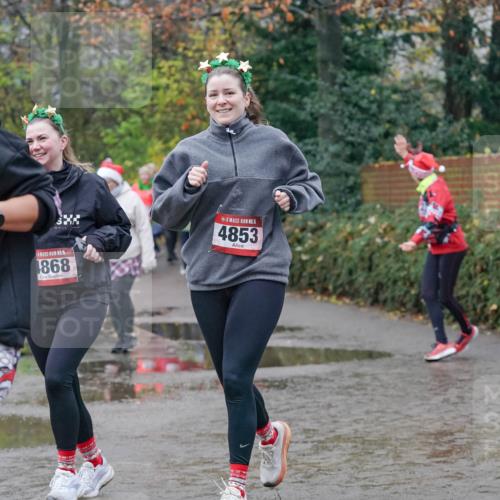 07.12.2025 - St. Pauli X-Mass-Run No. 15 Michael Burmester http://msf.ph/oto/9401223 07.12.2025 10:25:38 Laufen 1182, 15, 868, 5, 4853 meine-sportfotos.de