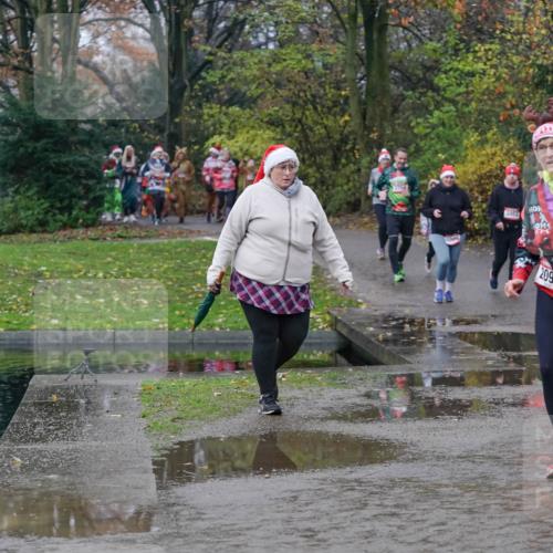 07.12.2025 - St. Pauli X-Mass-Run No. 15 Michael Burmester http://msf.ph/oto/9401232 07.12.2025 10:25:41 Laufen 3952, 2097 meine-sportfotos.de