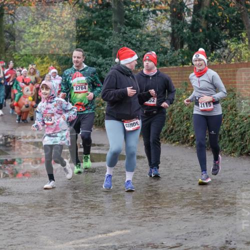 07.12.2025 - St. Pauli X-Mass-Run No. 15 Michael Burmester http://msf.ph/oto/9401272 07.12.2025 10:25:51 Laufen 2765, 2764, 52, 2115 meine-sportfotos.de