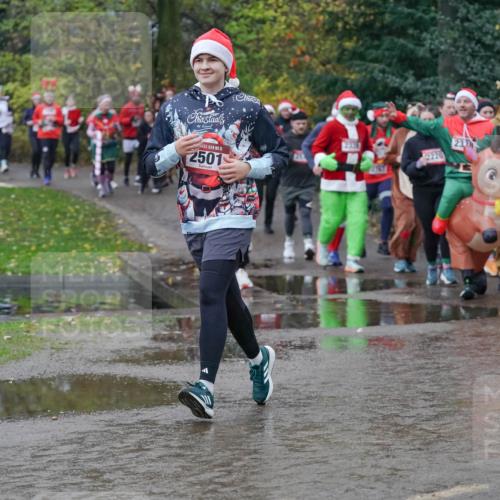 07.12.2025 - St. Pauli X-Mass-Run No. 15 Michael Burmester http://msf.ph/oto/9401290 07.12.2025 10:25:57 Laufen 15, 2501, 5220, 237, 2340, 2763, 23 meine-sportfotos.de