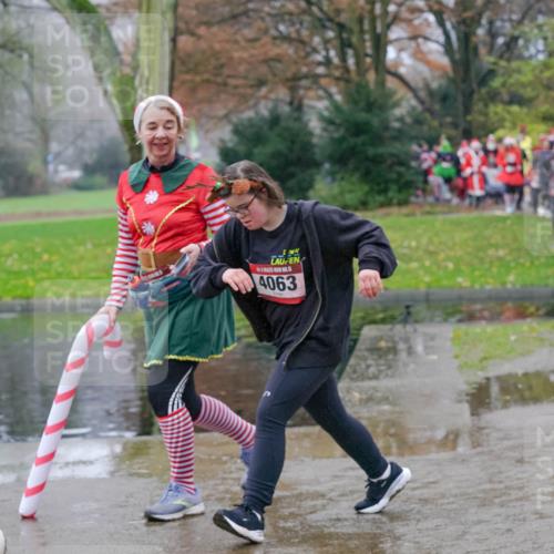 07.12.2025 - St. Pauli X-Mass-Run No. 15 Michael Burmester http://msf.ph/oto/9401374 07.12.2025 10:26:15 Laufen 4063 meine-sportfotos.de
