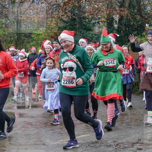 07.12.2025 - St. Pauli X-Mass-Run No. 15 Michael Burmester http://msf.ph/oto/9401404 07.12.2025 10:26:22 Laufen 216, 5, 2358, 3342, 1955, 1984, 15, 2286, 1819, 472, 01 meine-sportfotos.de