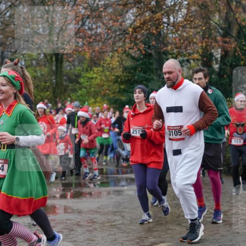 07.12.2025 - St. Pauli X-Mass-Run No. 15 Michael Burmester http://msf.ph/oto/9401434 07.12.2025 10:26:28 Laufen 104, 2515, 3105, 153, 3346 meine-sportfotos.de