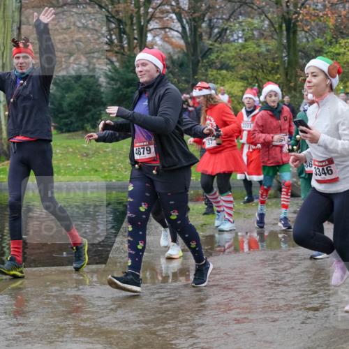 07.12.2025 - St. Pauli X-Mass-Run No. 15 Michael Burmester http://msf.ph/oto/9401448 07.12.2025 10:26:31 Laufen 4879, 157, 2201, 065, 3346, 4615 meine-sportfotos.de