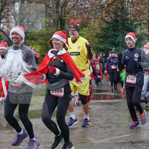 07.12.2025 - St. Pauli X-Mass-Run No. 15 Michael Burmester http://msf.ph/oto/9401462 07.12.2025 10:26:34 Laufen 22, 2989, 2147, 99, 3402 meine-sportfotos.de