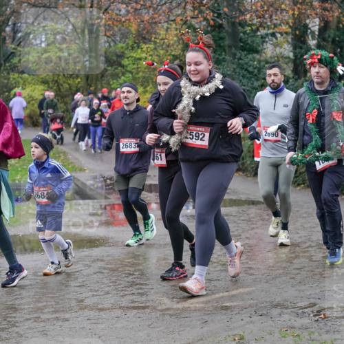 07.12.2025 - St. Pauli X-Mass-Run No. 15 Michael Burmester http://msf.ph/oto/9401504 07.12.2025 10:26:44 Laufen 730, 68, 2683, 61, 15, 592, 2690 meine-sportfotos.de