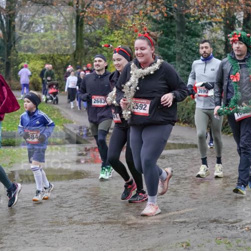 07.12.2025 - St. Pauli X-Mass-Run No. 15 Michael Burmester http://msf.ph/oto/9401505 07.12.2025 10:26:44 Laufen 1730, 684, 2683, 61, 15, 2592, 2690 meine-sportfotos.de