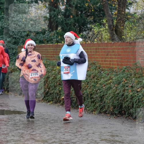 07.12.2025 - St. Pauli X-Mass-Run No. 15 Michael Burmester http://msf.ph/oto/9401527 07.12.2025 10:26:49 Laufen 4478, 28, 2103, 2105 meine-sportfotos.de