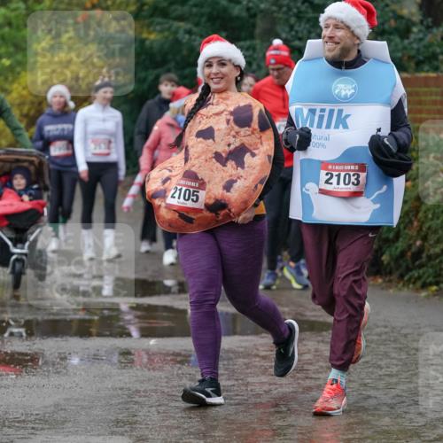 07.12.2025 - St. Pauli X-Mass-Run No. 15 Michael Burmester http://msf.ph/oto/9401534 07.12.2025 10:26:51 Laufen 3646, 15, 2105, 00, 15, 2103 meine-sportfotos.de