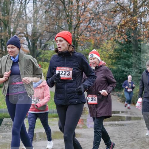 07.12.2025 - St. Pauli X-Mass-Run No. 15 Michael Burmester http://msf.ph/oto/9401569 07.12.2025 10:27:00 Laufen 252, 15, 2223, 1790, 1793, 3128 meine-sportfotos.de