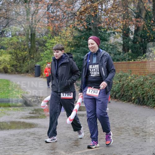 07.12.2025 - St. Pauli X-Mass-Run No. 15 Michael Burmester http://msf.ph/oto/9401573 07.12.2025 10:27:01 Laufen 1793, 1790 meine-sportfotos.de