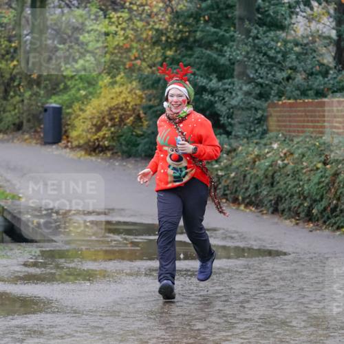 07.12.2025 - St. Pauli X-Mass-Run No. 15 Michael Burmester http://msf.ph/oto/9401612 07.12.2025 10:27:09 Laufen  meine-sportfotos.de