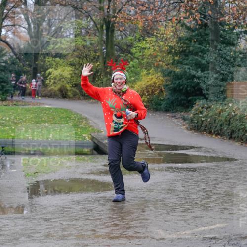 07.12.2025 - St. Pauli X-Mass-Run No. 15 Michael Burmester http://msf.ph/oto/9401616 07.12.2025 10:27:10 Laufen  meine-sportfotos.de