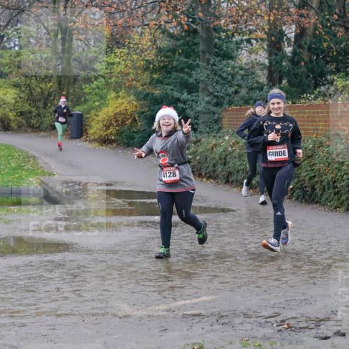 07.12.2025 - St. Pauli X-Mass-Run No. 15 Michael Burmester http://msf.ph/oto/9401676 07.12.2025 10:27:40 Laufen 4128 meine-sportfotos.de