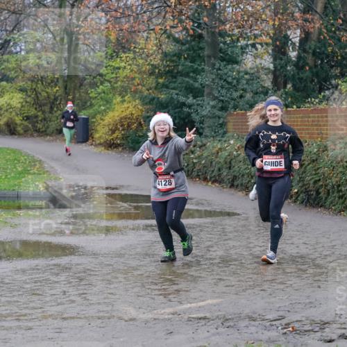 07.12.2025 - St. Pauli X-Mass-Run No. 15 Michael Burmester http://msf.ph/oto/9401677 07.12.2025 10:27:41 Laufen 4128 meine-sportfotos.de