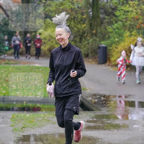 07.12.2025 - St. Pauli X-Mass-Run No. 15 Michael Burmester http://msf.ph/oto/9401721 07.12.2025 10:28:06 Laufen  meine-sportfotos.de