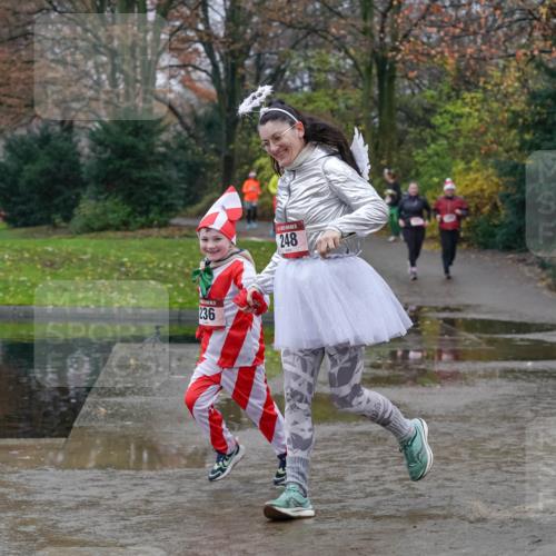 07.12.2025 - St. Pauli X-Mass-Run No. 15 Michael Burmester http://msf.ph/oto/9401747 07.12.2025 10:28:17 Laufen 236, 248, 15 meine-sportfotos.de