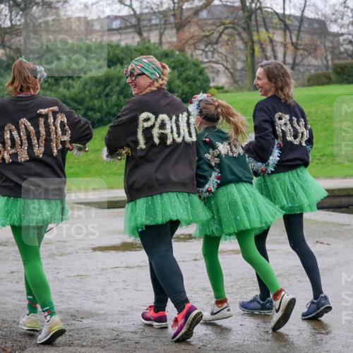 07.12.2025 - St. Pauli X-Mass-Run No. 15 Michael Burmester http://msf.ph/oto/9401798 07.12.2025 10:28:44 Laufen  meine-sportfotos.de