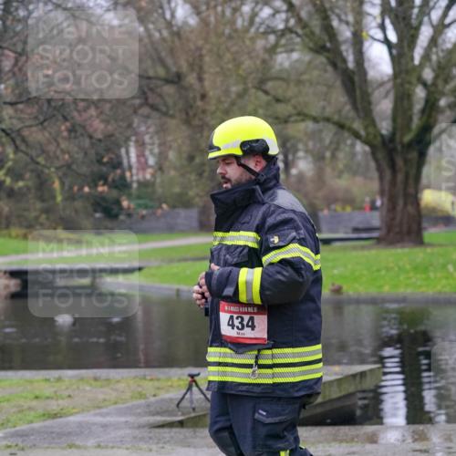 07.12.2025 - St. Pauli X-Mass-Run No. 15 Michael Burmester http://msf.ph/oto/9401826 07.12.2025 10:29:05 Laufen 15, 434 meine-sportfotos.de