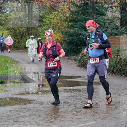 07.12.2025 - St. Pauli X-Mass-Run No. 15 Michael Burmester http://msf.ph/oto/9401838 07.12.2025 10:29:12 Laufen 2130, 2131 meine-sportfotos.de