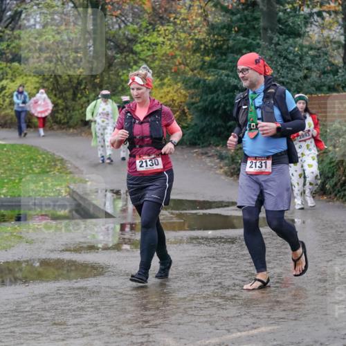 07.12.2025 - St. Pauli X-Mass-Run No. 15 Michael Burmester http://msf.ph/oto/9401839 07.12.2025 10:29:12 Laufen 2130, 2131, 2893 meine-sportfotos.de