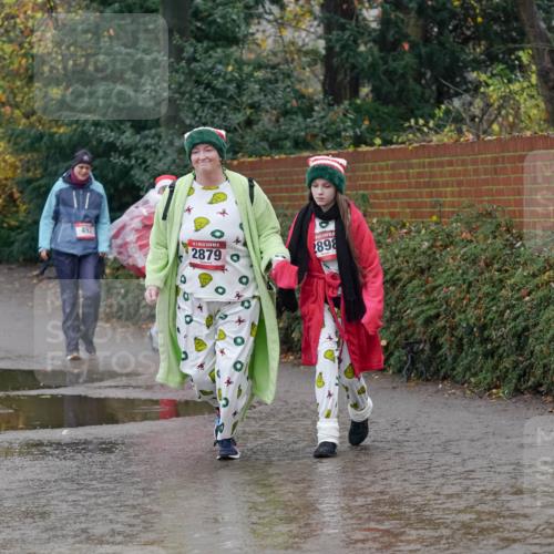 07.12.2025 - St. Pauli X-Mass-Run No. 15 Michael Burmester http://msf.ph/oto/9401857 07.12.2025 10:29:25 Laufen 070, 492, 2879, 2898 meine-sportfotos.de