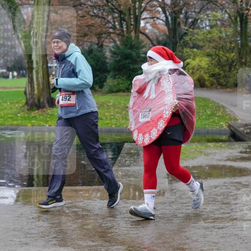 07.12.2025 - St. Pauli X-Mass-Run No. 15 Michael Burmester http://msf.ph/oto/9401878 07.12.2025 10:29:32 Laufen 492, 1660 meine-sportfotos.de