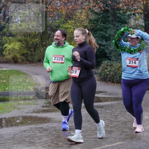 07.12.2025 - St. Pauli X-Mass-Run No. 15 Michael Burmester http://msf.ph/oto/9401926 07.12.2025 10:30:04 Laufen 15, 2329, 319, 314 meine-sportfotos.de