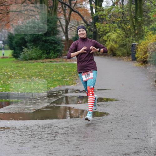 07.12.2025 - St. Pauli X-Mass-Run No. 15 Michael Burmester http://msf.ph/oto/9401958 07.12.2025 10:38:10 Laufen 328 meine-sportfotos.de
