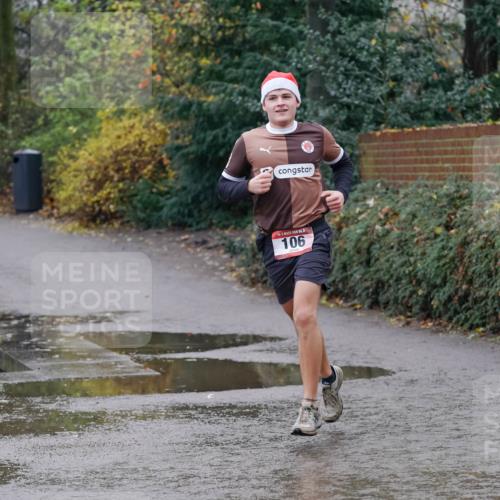 07.12.2025 - St. Pauli X-Mass-Run No. 15 Michael Burmester http://msf.ph/oto/9402000 07.12.2025 10:38:39 Laufen 106 meine-sportfotos.de