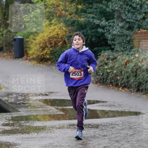 07.12.2025 - St. Pauli X-Mass-Run No. 15 Michael Burmester http://msf.ph/oto/9402009 07.12.2025 10:38:58 Laufen 15, 2503 meine-sportfotos.de