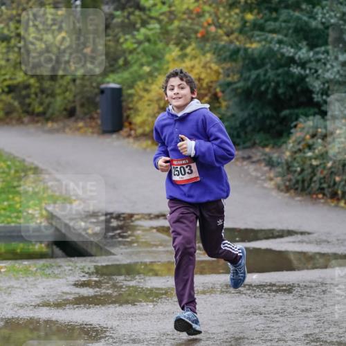 07.12.2025 - St. Pauli X-Mass-Run No. 15 Michael Burmester http://msf.ph/oto/9402012 07.12.2025 10:38:59 Laufen 15, 2503 meine-sportfotos.de