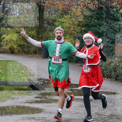 07.12.2025 - St. Pauli X-Mass-Run No. 15 Michael Burmester http://msf.ph/oto/9402026 07.12.2025 10:39:19 Laufen 59, 15, 955, 951 meine-sportfotos.de