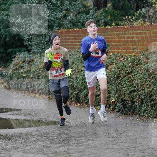07.12.2025 - St. Pauli X-Mass-Run No. 15 Michael Burmester http://msf.ph/oto/9402071 07.12.2025 10:40:20 Laufen 555, 568 meine-sportfotos.de