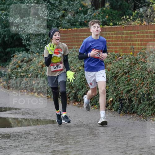07.12.2025 - St. Pauli X-Mass-Run No. 15 Michael Burmester http://msf.ph/oto/9402072 07.12.2025 10:40:20 Laufen 5, 555, 568 meine-sportfotos.de