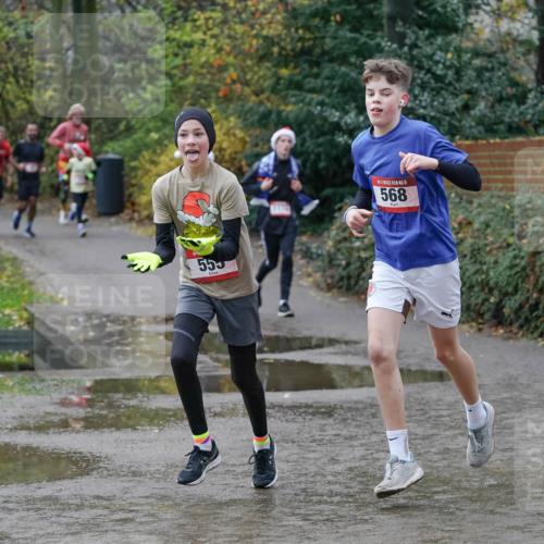 07.12.2025 - St. Pauli X-Mass-Run No. 15 Michael Burmester http://msf.ph/oto/9402078 07.12.2025 10:40:22 Laufen 555, 568 meine-sportfotos.de