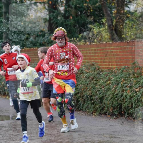 07.12.2025 - St. Pauli X-Mass-Run No. 15 Michael Burmester http://msf.ph/oto/9402097 07.12.2025 10:40:30 Laufen 15, 1213, 417, 1097, 1393 meine-sportfotos.de