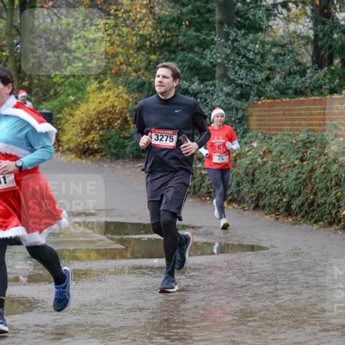 07.12.2025 - St. Pauli X-Mass-Run No. 15 Michael Burmester http://msf.ph/oto/9402117 07.12.2025 10:40:39 Laufen 941, 3275, 75 meine-sportfotos.de