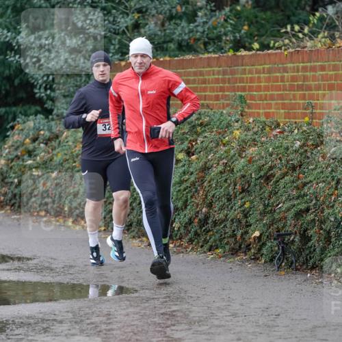 07.12.2025 - St. Pauli X-Mass-Run No. 15 Michael Burmester http://msf.ph/oto/9402163 07.12.2025 10:40:56 Laufen 32 meine-sportfotos.de