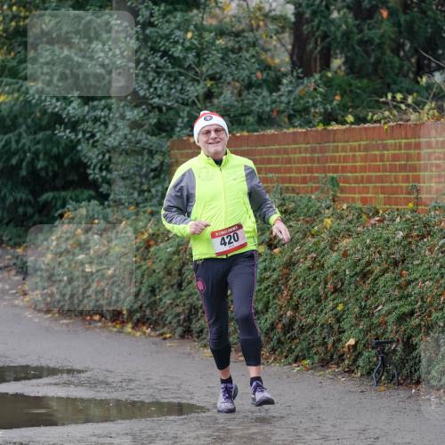 07.12.2025 - St. Pauli X-Mass-Run No. 15 Michael Burmester http://msf.ph/oto/9402172 07.12.2025 10:41:08 Laufen 420 meine-sportfotos.de