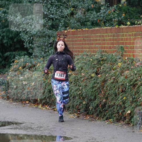07.12.2025 - St. Pauli X-Mass-Run No. 15 Michael Burmester http://msf.ph/oto/9402190 07.12.2025 10:41:18 Laufen 1387 meine-sportfotos.de