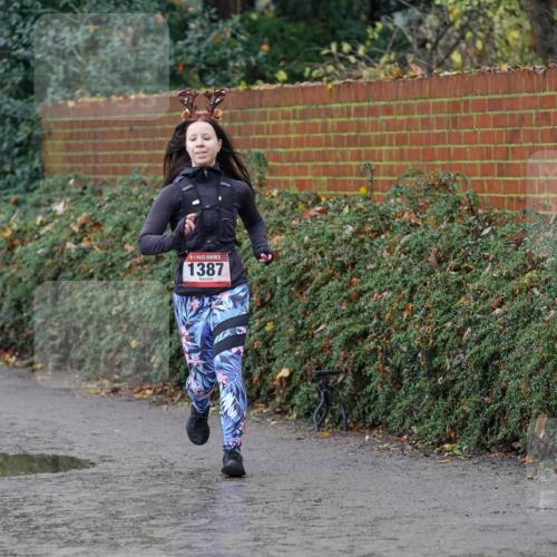 07.12.2025 - St. Pauli X-Mass-Run No. 15 Michael Burmester http://msf.ph/oto/9402193 07.12.2025 10:41:20 Laufen 1702, 5, 1387 meine-sportfotos.de