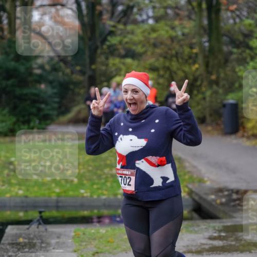 07.12.2025 - St. Pauli X-Mass-Run No. 15 Michael Burmester http://msf.ph/oto/9402207 07.12.2025 10:41:25 Laufen 702 meine-sportfotos.de