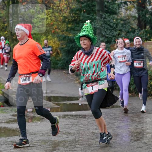 07.12.2025 - St. Pauli X-Mass-Run No. 15 Michael Burmester http://msf.ph/oto/9402231 07.12.2025 10:41:37 Laufen 1508, 15, 7, 771, 770 meine-sportfotos.de