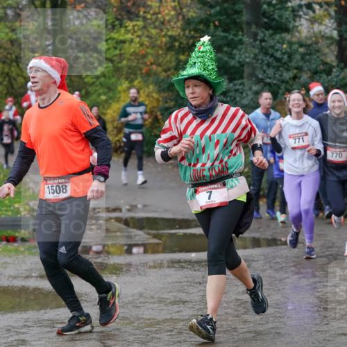 07.12.2025 - St. Pauli X-Mass-Run No. 15 Michael Burmester http://msf.ph/oto/9402232 07.12.2025 10:41:37 Laufen 1508, 15, 7, 771, 770 meine-sportfotos.de