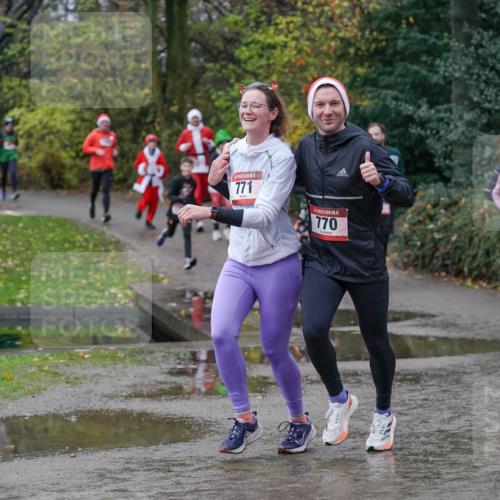 07.12.2025 - St. Pauli X-Mass-Run No. 15 Michael Burmester http://msf.ph/oto/9402238 07.12.2025 10:41:38 Laufen 771, 770, 75, 747, 4799 meine-sportfotos.de