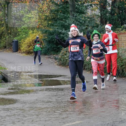 07.12.2025 - St. Pauli X-Mass-Run No. 15 Michael Burmester http://msf.ph/oto/9402267 07.12.2025 10:41:46 Laufen 225, 135 meine-sportfotos.de