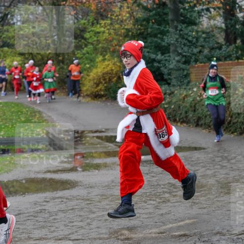 07.12.2025 - St. Pauli X-Mass-Run No. 15 Michael Burmester http://msf.ph/oto/9402284 07.12.2025 10:41:50 Laufen 988 meine-sportfotos.de