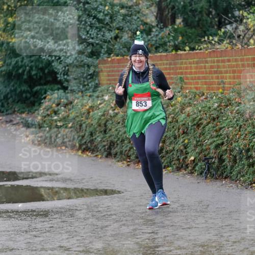 07.12.2025 - St. Pauli X-Mass-Run No. 15 Michael Burmester http://msf.ph/oto/9402288 07.12.2025 10:41:51 Laufen 15, 853 meine-sportfotos.de