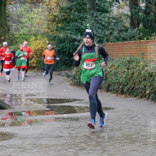 07.12.2025 - St. Pauli X-Mass-Run No. 15 Michael Burmester http://msf.ph/oto/9402290 07.12.2025 10:41:52 Laufen 853 meine-sportfotos.de